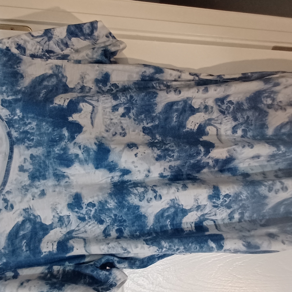 Just Be Blue and White Tie-Dye Shirt. Size 2X